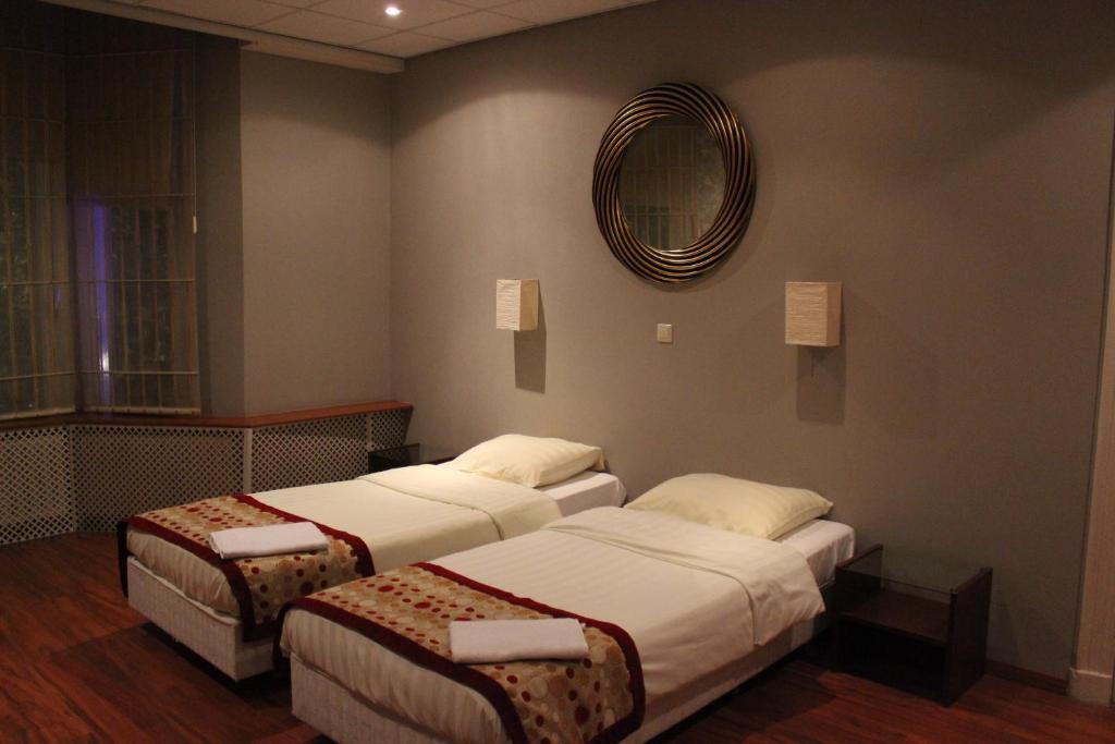 Skyline Hotel Rotterdam Room photo